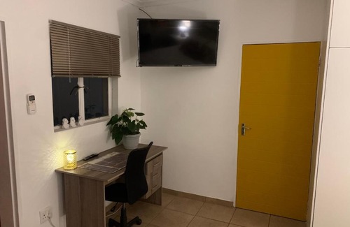 Kathu House | Cottage23