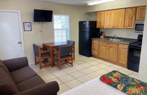 Kiska Beach House | Cottages Christian Retreat