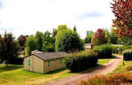 Beynat Resort | Cottages du Lac de Miel