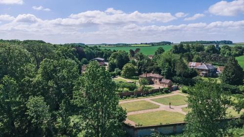 Ringstead House | Cottages in the Walled Garden 18