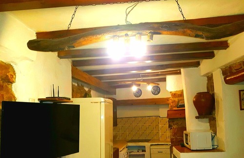 Chert Cottage | Cottages Maestrat for 2 people