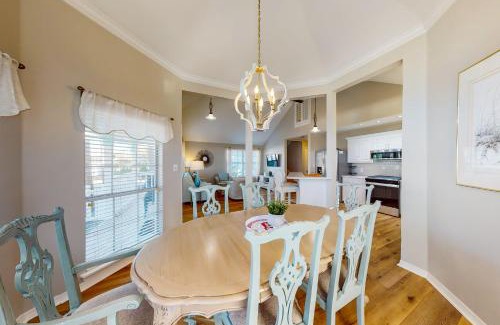 Clipper Cove House | Cottages of Crystal Beach Sea La Vie