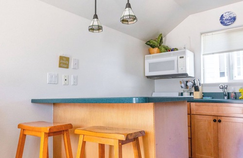 Sitka Cottage | Cottages on Monastery – A Downtown Sitka Retreat
