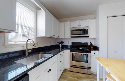 Ocean View House | Cottages on Whites Creek - 6 Caroline