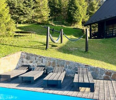 Plavya House | Cottages Shepit Lisu