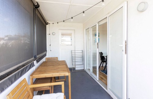 Cottesloe Apartment | Cottesloe Beach Deluxe Apartment