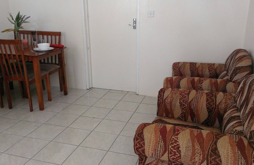 Picard House | Cotton Hill Apartment