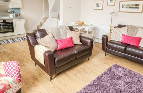 Littleborough Cottage | COTTONGRASS COTTAGE, pet friendly, with a garden in Littleborough