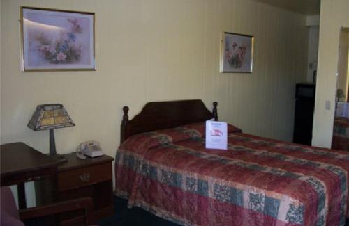 La Grange Hotel | Cottonwood Inn