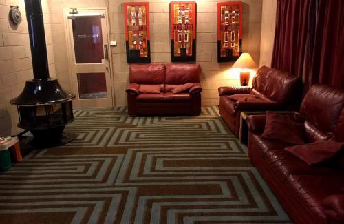 Berridale Hotel | Cottonwood Lodge