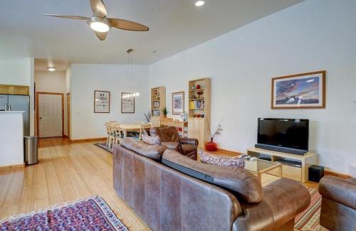 Moab House | Cottonwoods 405