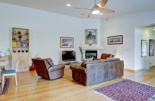 Moab House | Cottonwoods 405
