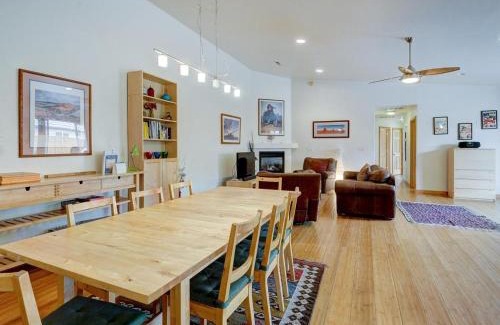 Moab House | Cottonwoods 405
