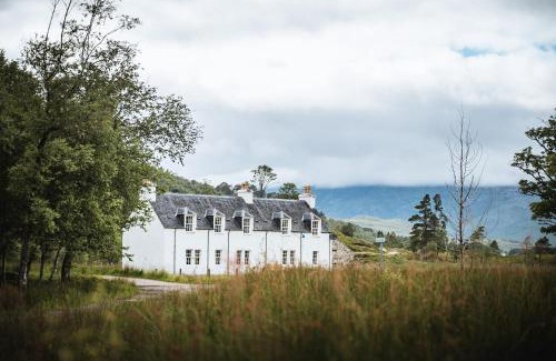 Ledgowan House | Coulin Farmhouse