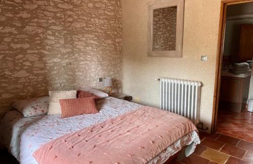 Savignac-sur-Leyze Bed & Breakfast | Coulonges