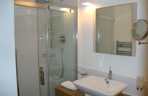 Coulsdon East Hotel | Coulsdon Manor Hotel and Golf Club
