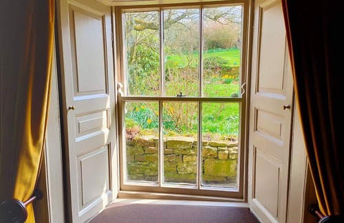 Worton House | Countersett Hall, historic manor house, sleeps 7, nr Bainbridge, Askrigg & Hawes