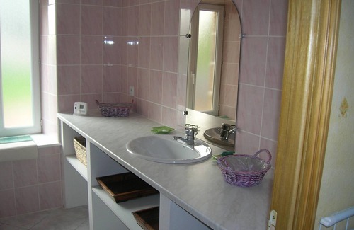 Saint-Marcel-en-Marcillat Other | Country cottage in Auvergne (air-conditioned)