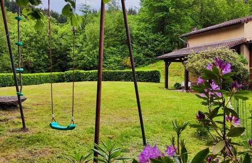 Saint-Victor-Montvianeix House | Country house in Livradois Forez