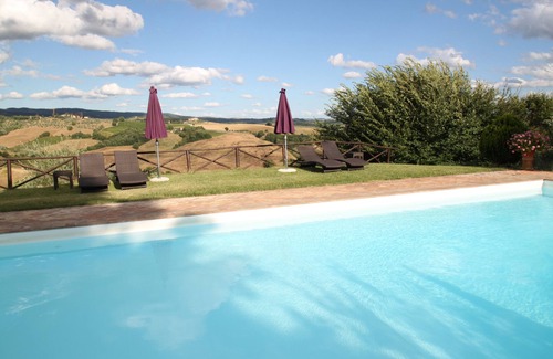 Poggiarello Apartment | Country Apartment in a Small Village in Central Tuscany