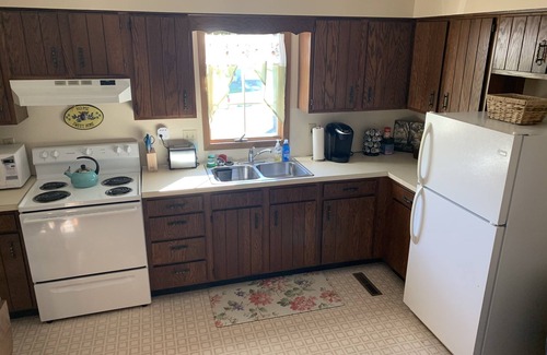 West Salem Apartment | Country apartment less than a hour to Cleveland, Akron, Mohican & Amish Country!