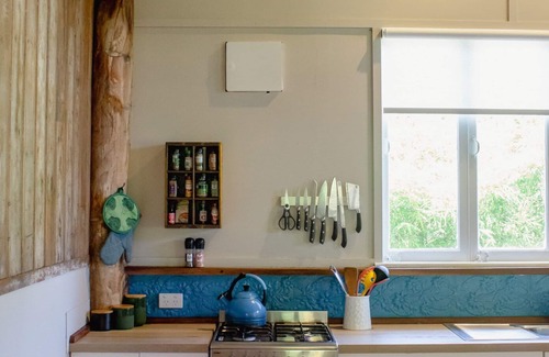Uki House | Country Barn Retreat