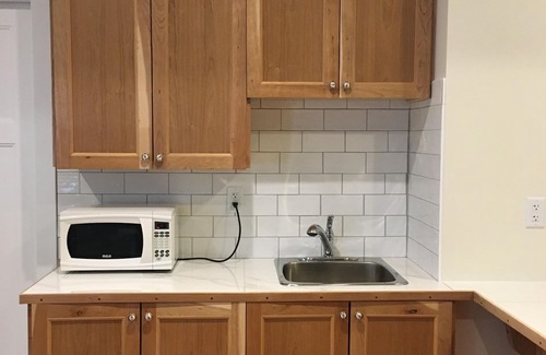 Regional District of Nanaimo Apartment | Country Blue is close to forest trails and beach