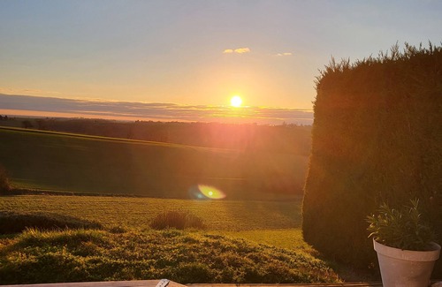 La Salvetat-Belmontet House | Country cottage with pool and spa just for you.