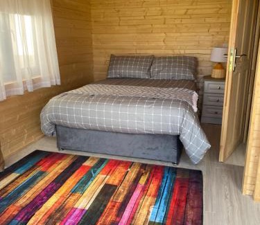 Achill Sound Ski Chalet | Country Cabin