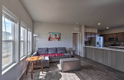 Dewey-Humboldt House | Country-cation