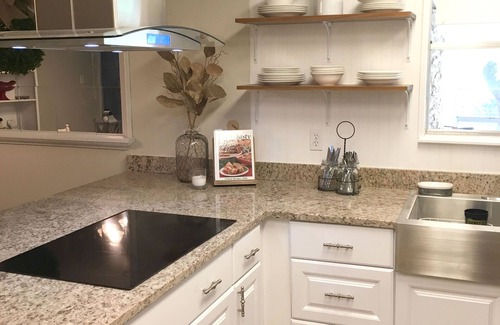 North San Antonio - SAT House | Country charm in the city