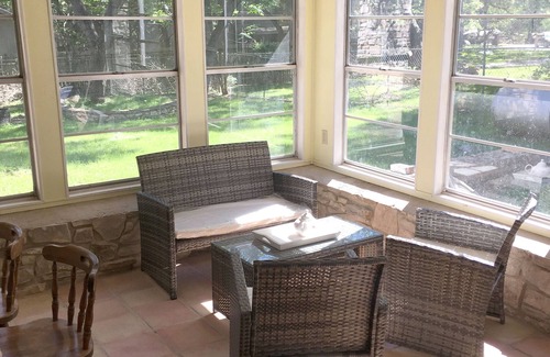 North San Antonio - SAT House | Country charm in the city