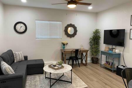 Loomis House | Country Charmer Single Story Cottage Pet Friendly