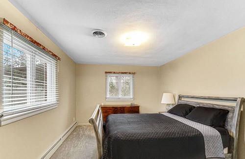 Ottawa House | Country Charmer - Starved Rock, downtown Ottawa