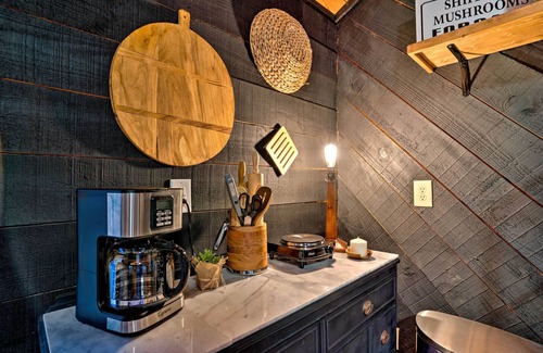 Waxhaw Apartment | Country-Chic Studio w/Pool + Stable Access!