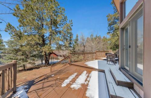 Flagstaff House | Country Club Cabin with Hot Tub