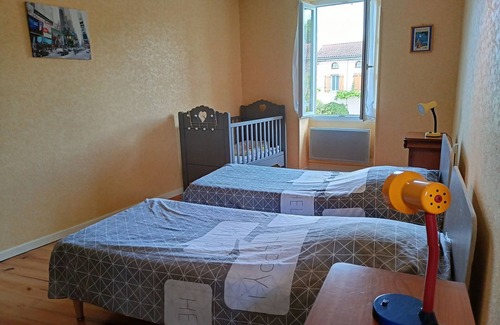 Mirandol-Bourgnounac House | Country cottage in Cazouls