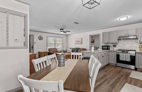 Knox City House | Country Comfort 4BR-2BA, New Reno, Patio, Fenced Yard, BBQ