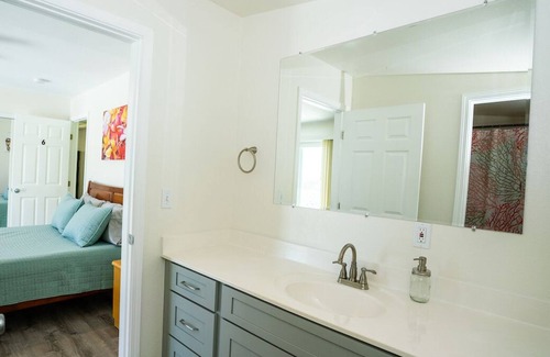 Kahalu u House | COUNTRY COMFORT & AC 1 BEDROOM - 30 DAYS