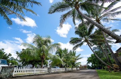 Kahalu u House | COUNTRY COMFORT & AC 2 BEDROOM - 30 DAYS