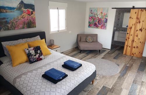 Chimiche House | Country Cottage Cabana