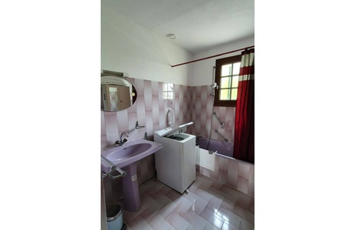 Chateau-l'Eveque House | Country cottage: Les Payants