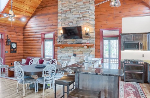 Todd House | Country Cottage: Aunt Susie's Raystown Lake Vacation Rentals; Tatman Boat Launch