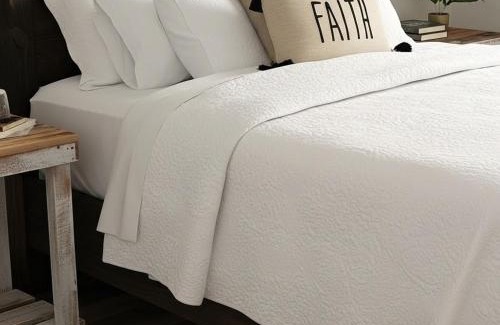 McNeill House | Country Cottage - B