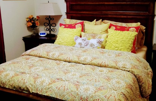 North Weeki Wachee Cottage | Country cottage close to all Weeki Wachi activities