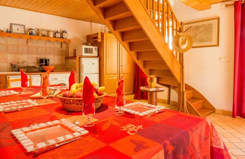 Jou-sous-Monjou Cottage | Country Cottage/Gite - Jou sous Monjou