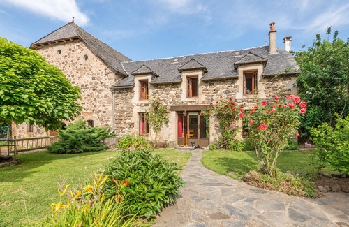 Jou-sous-Monjou Cottage | Country Cottage/Gite - Jou sous Monjou