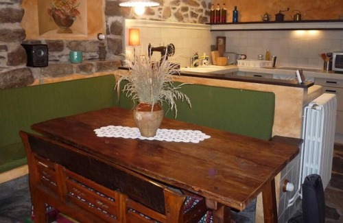 Setcases Cottage | Country Cottage / Gite - SetcasesHouse with character