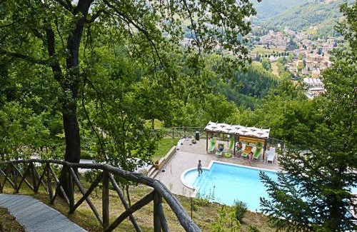 Apecchio House | Country Cottage in Marche with Swimming Pool
