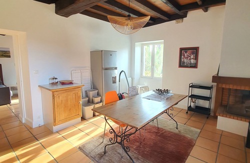 Bardos House | Country cottage, quiet and rest assured in charming Basque village